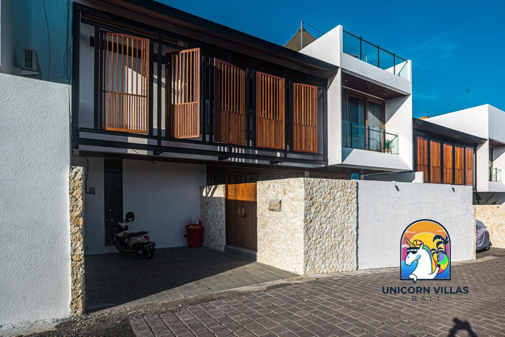 Villa Rufina - By Unicorn Villas Bali Canggu Buitenkant foto