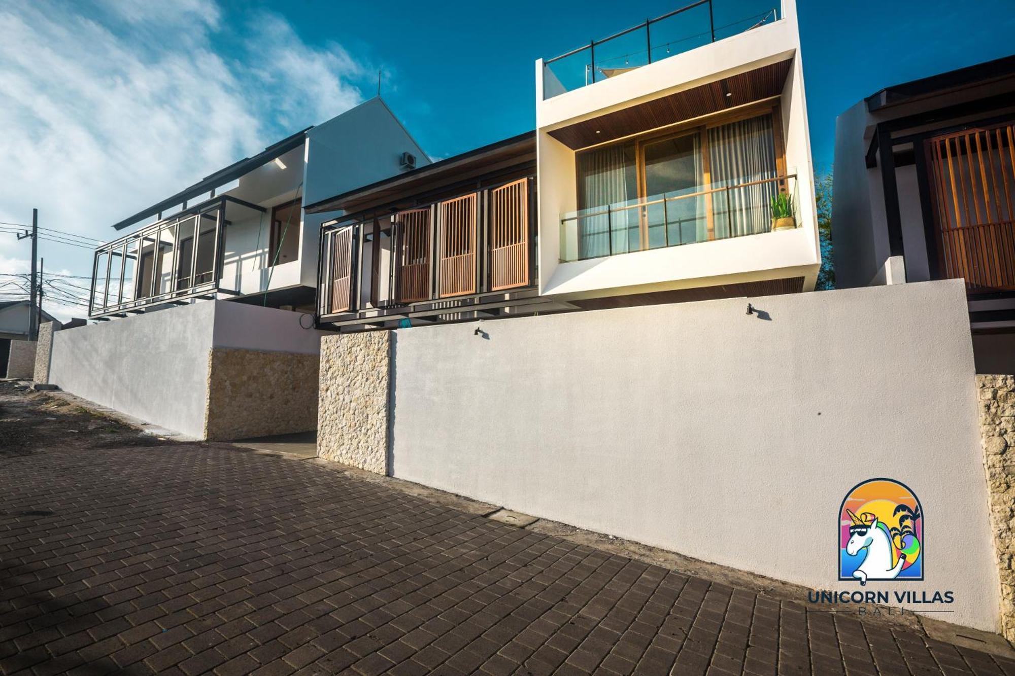 Villa Rufina - By Unicorn Villas Bali Canggu Buitenkant foto